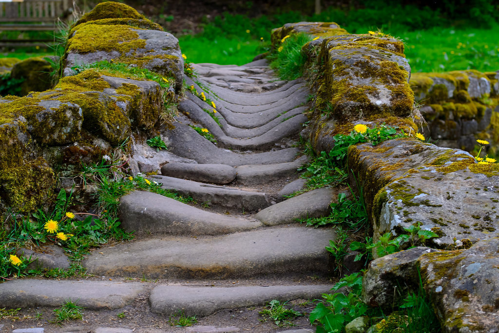 Unveiling the Ancient Splendor: An Ancient Pack Horse Bridge in Lancashire, England, Over 800 Years Old