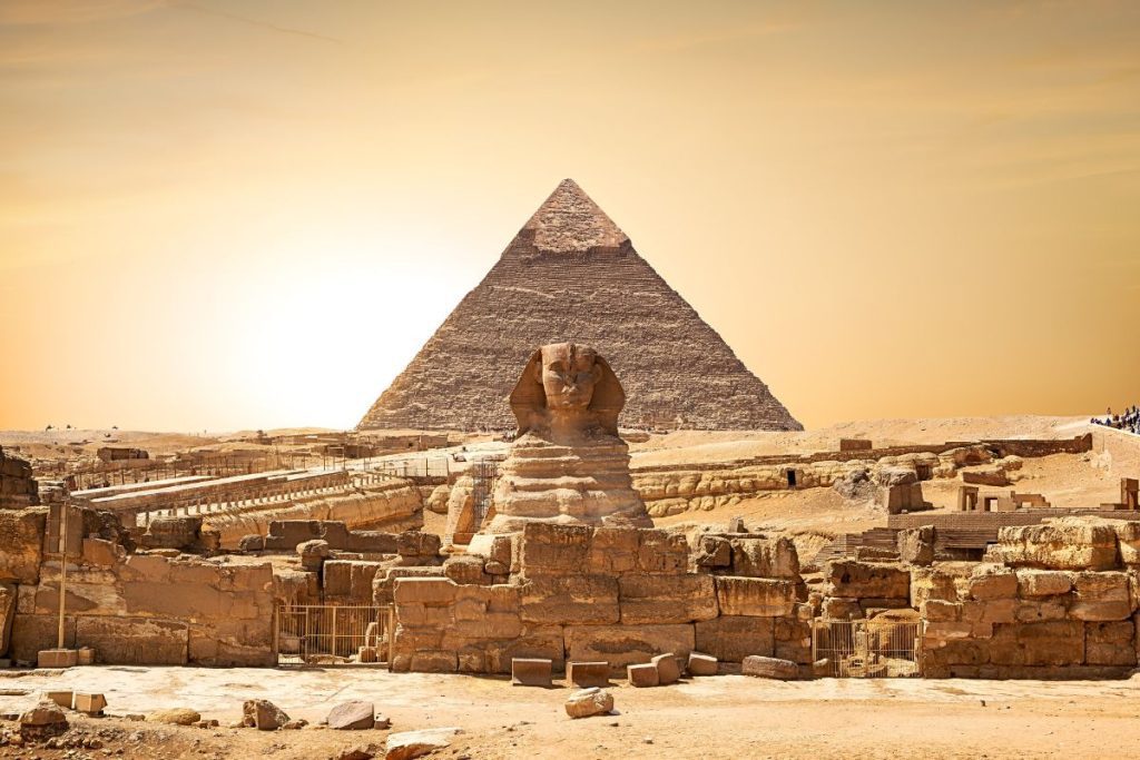 Unraveling the Historical Mystery: Who Built the Famous Great Sphinx of Giza in Egypt?