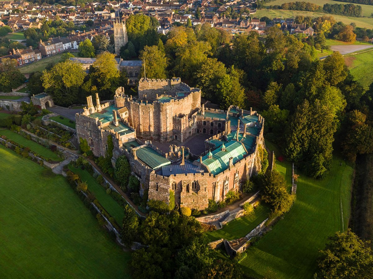 BERKELEY CASTLE: Everything You Need to Know Before You Go (with Pictures)