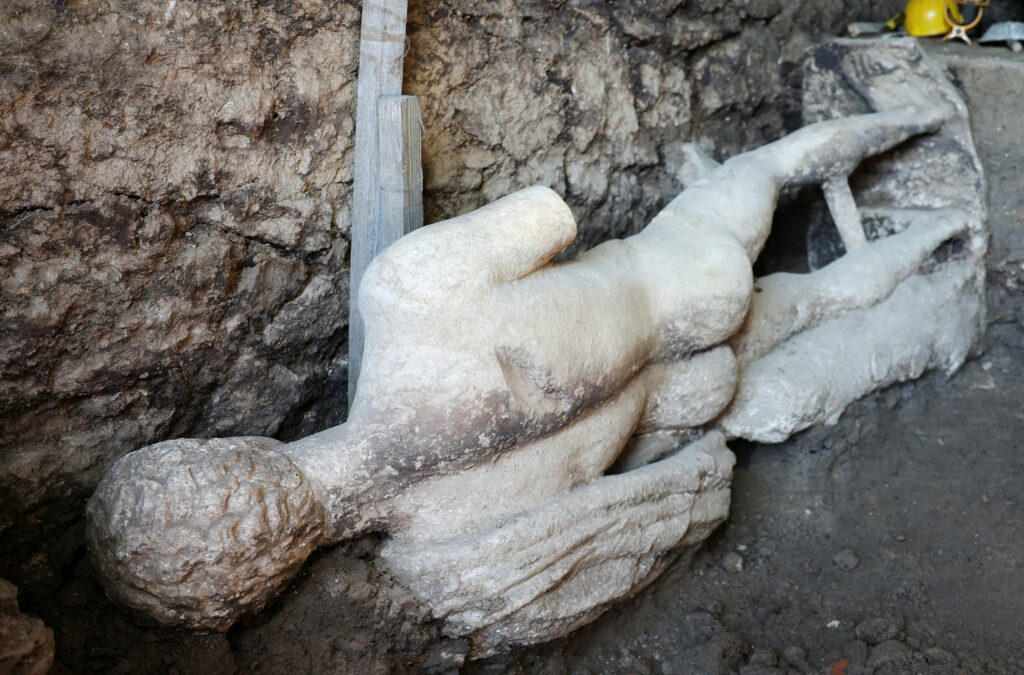 Legendary Artifact Unearthed: Exploring the Significance of the Ancient Hermes Statue Found in Bulgaria