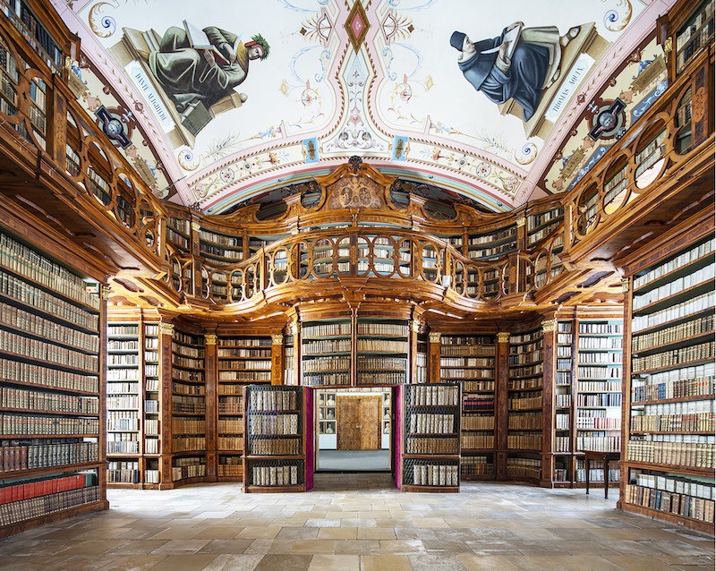 ▷ Two Men of Letters - Schagl Abbey Library by Reinhard Gorner, 2019 | Photography | Artsper