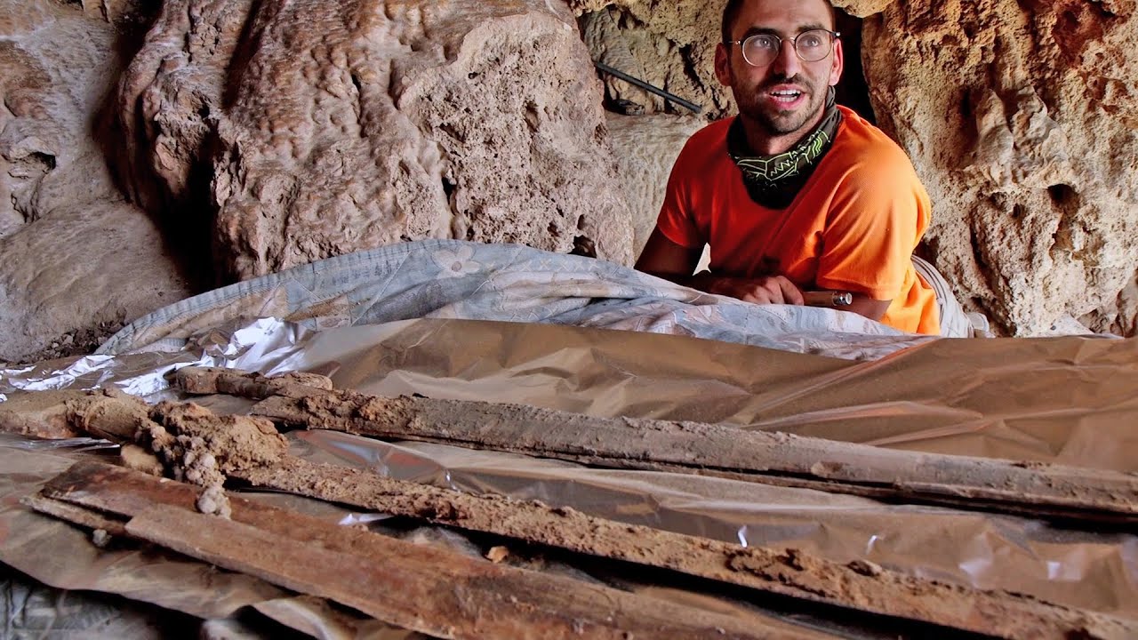 Four 1,900-year-old Roman swords found in Judean Desert, likely from Bar Kochba revolt | The Times of Israel