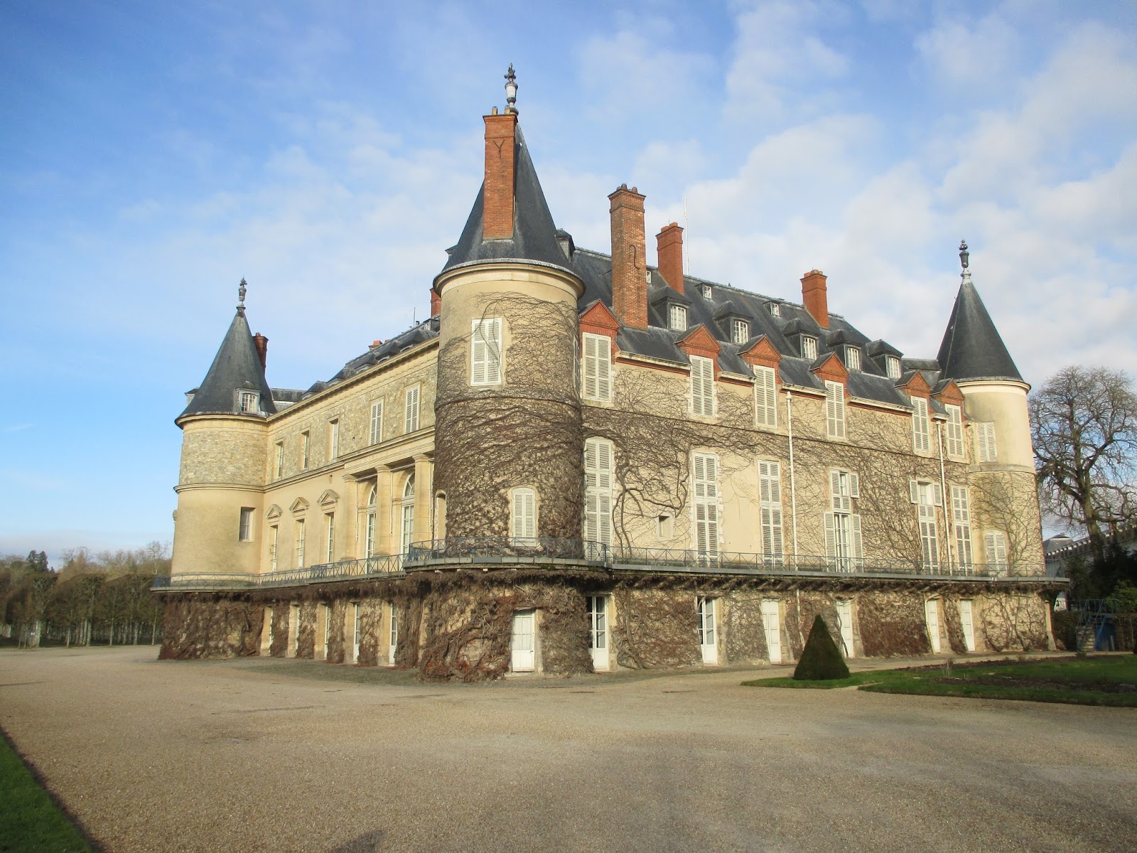 Southern Folk Artist & Antiques Dealer/Collector: A visit to the Château de  Rambouillet, the summer residence of the Presidents of the French Republic.