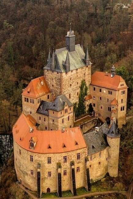 Exploring the Captivating History of Kriebstein Castle in Germany