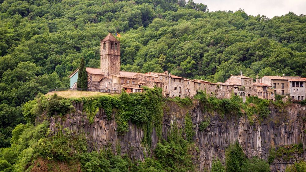 Castellfollit de la Roca, a unique cliff village in Catalonia