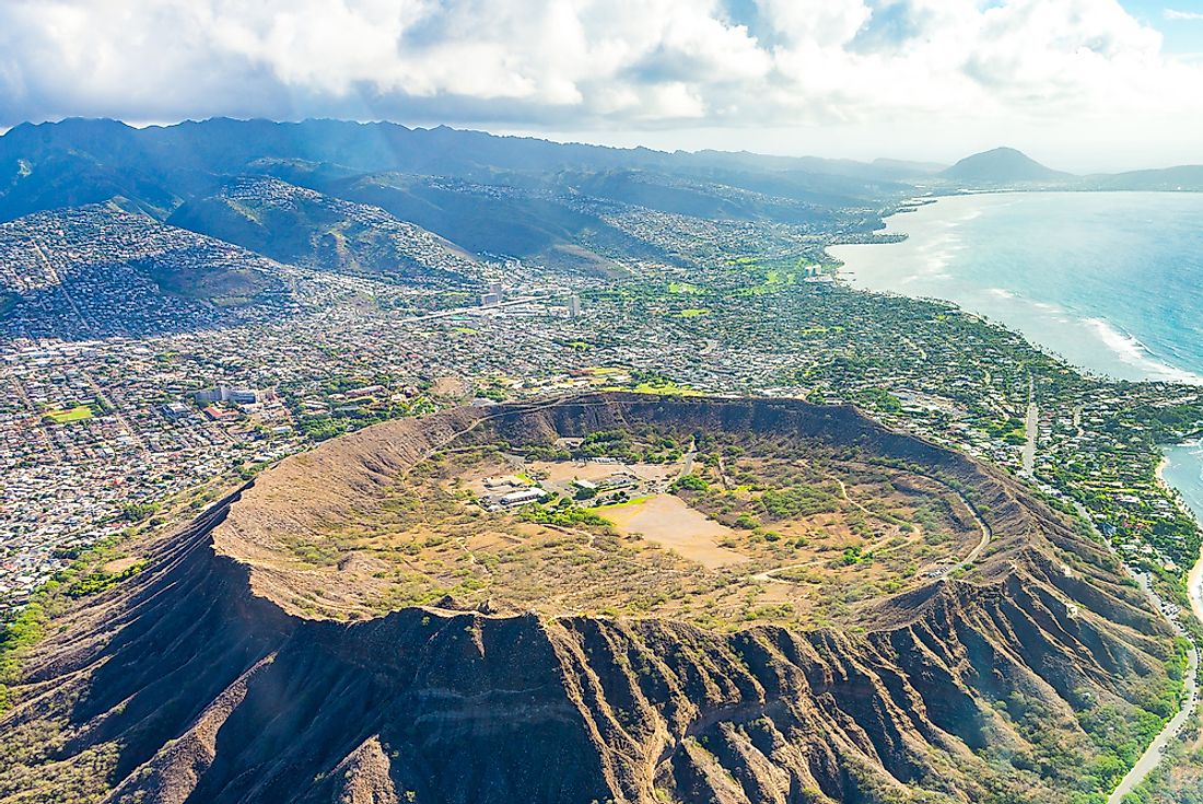 Is Diamond Head A Volcano? - WorldAtlas