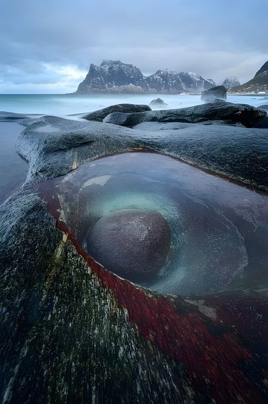 Unlocking the Mystery of the Dragon’s Eye: Exploring Uttakleiv Beach in Norway’s Lofoten Islands