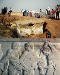 Discovery and Significance of the 2,500-Year-Old Polyxena Sarcophagus in Çanakkale, Turkey