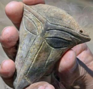 The Mystery of a 6,000-Year-Old Mask Discovered in Bulgaria