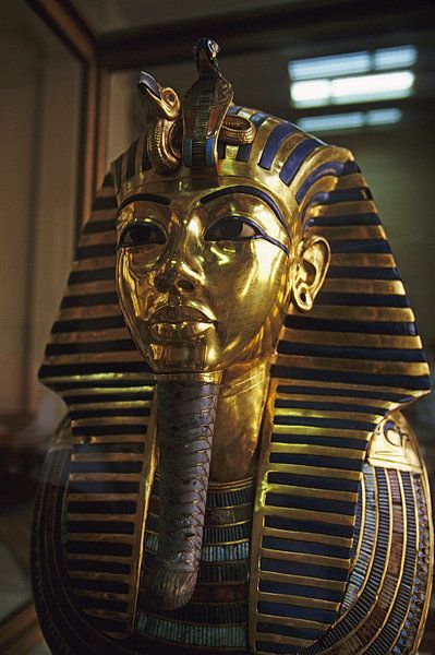 The Mask of Tutankhamun: A Masterpiece of Ancient Egypt