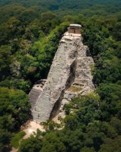 Exploring the Nohoch Mul Temple – A Pyramid of the Ancient Maya Civilization